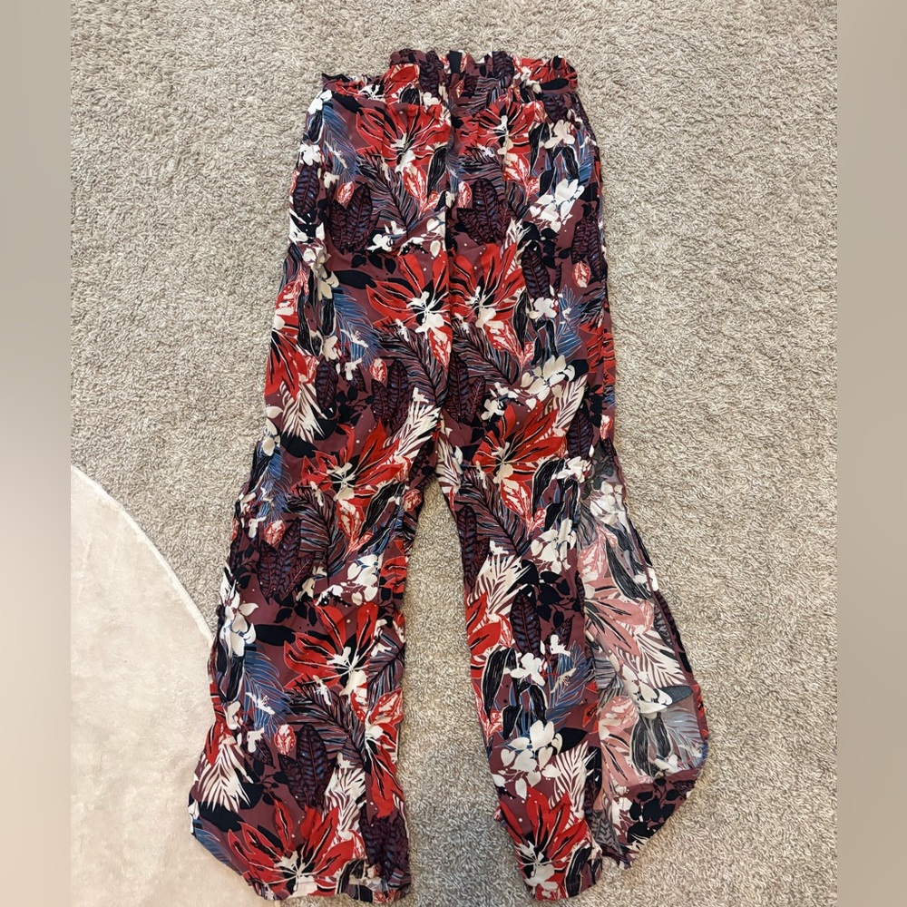 Adore Me Red Navy Floral Wide-Leg Pants